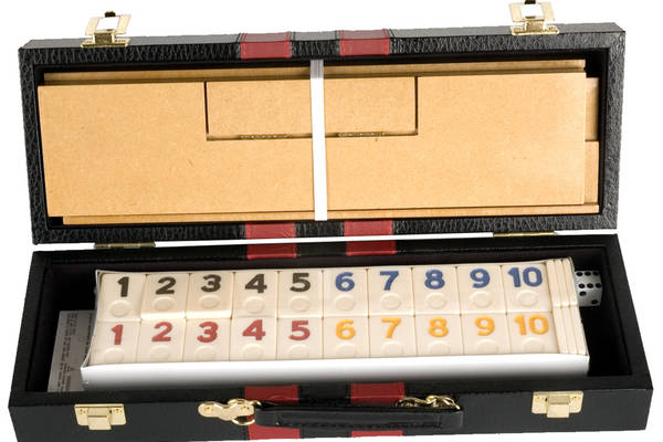 CHH Games - Deluxe Rummy (With Wooden Tracks)